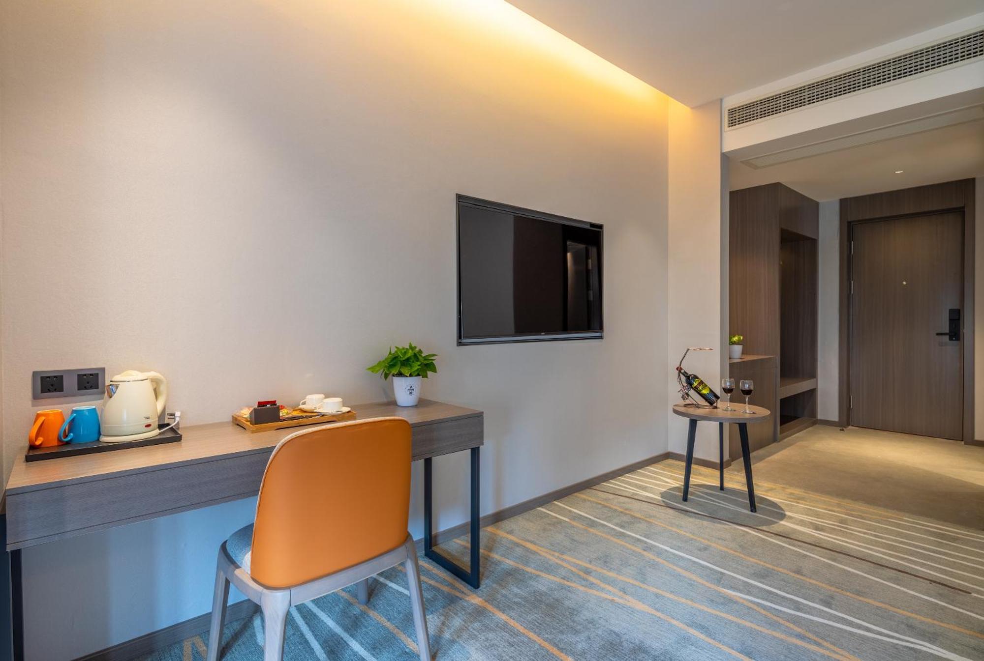 Luzhou Baian Smart Hotel Exterior photo