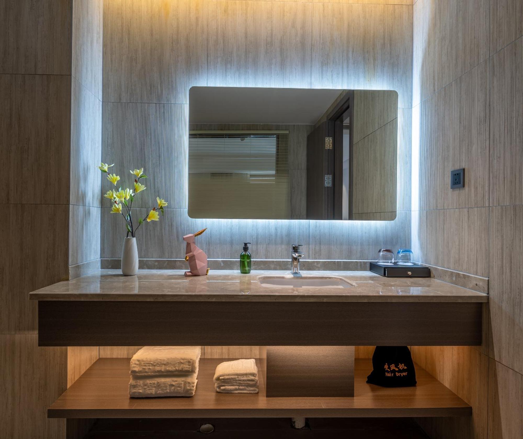 Luzhou Baian Smart Hotel Exterior photo